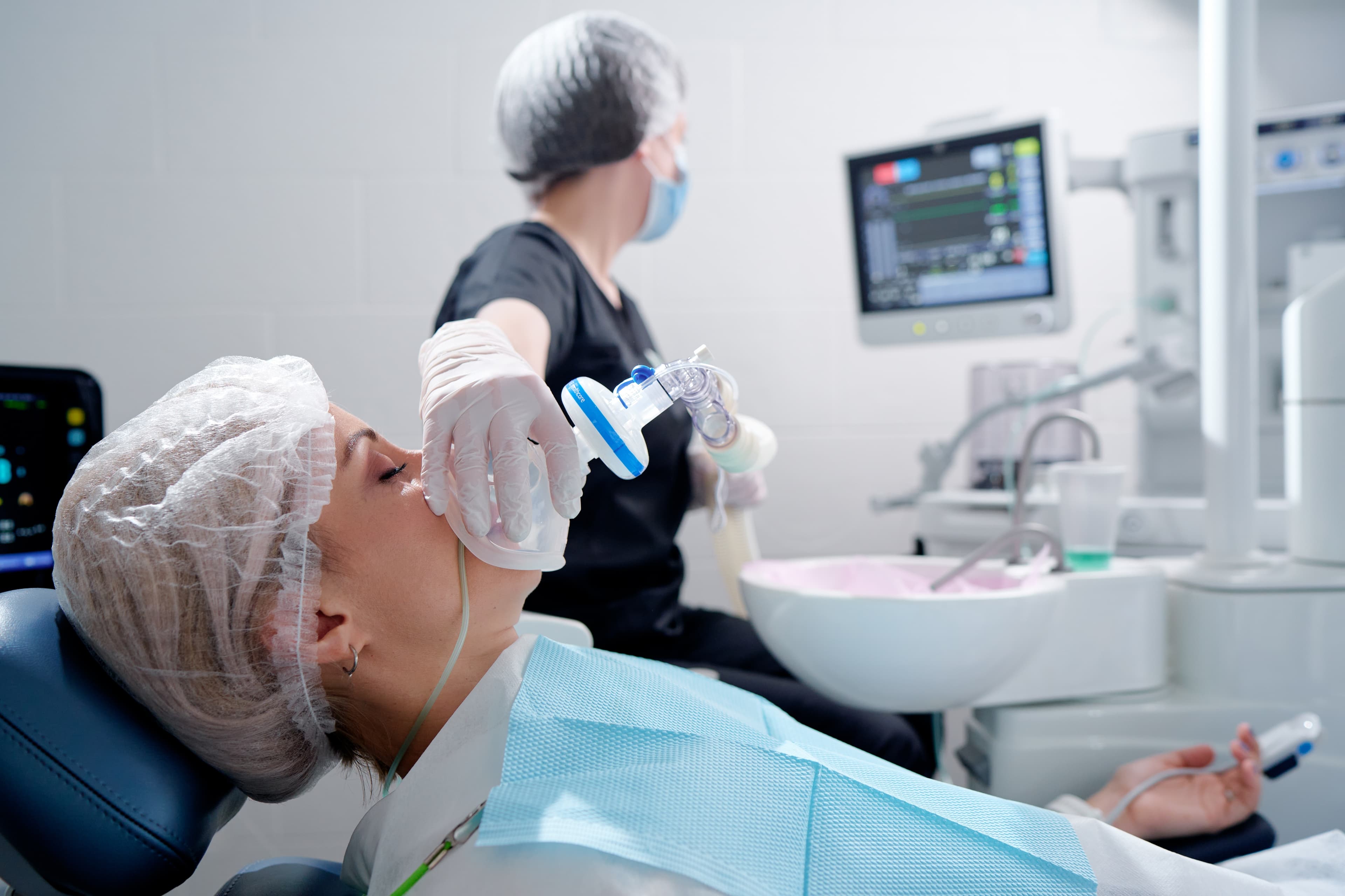 Newsfeed Thumbnail: http://cdn.dentalproductshopper.com.s3.amazonaws.com/shutterstock_2530225921.jpg